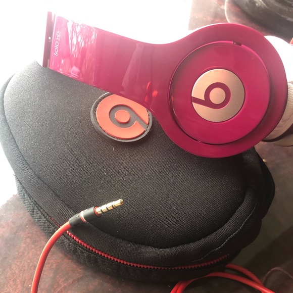 Beats by Dre - Picture 2 of 2